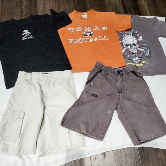 Youth 90's Boys Bundle size med 3 t-shirts and 2 pr of shorts. - Picture 1 of 6
